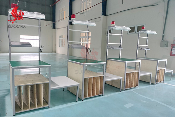 Mẫu bàn thao tác thép sơn tĩnh điện không gắn bánh xe